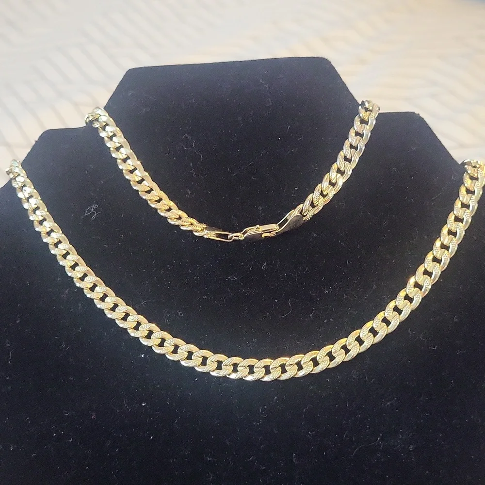 18k Saudi Gold Plated Chain Necklace - Picture 7 of 7
